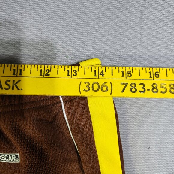 NASCAR m&m's Racing Kyle Busch 18 shorts boys XL(18-20) brown yellow - Picture 11 of 14